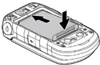 KYOCERA DuraXE - Installer la Batterie - 3