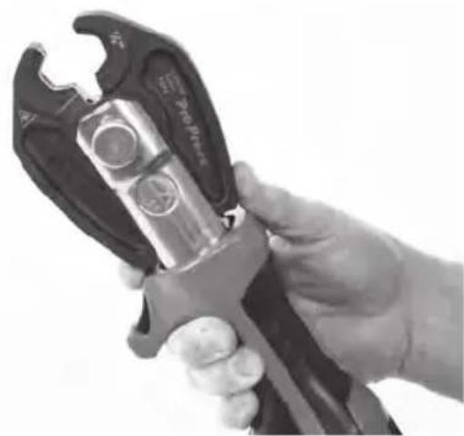 RIDGID RP 115 - Sertissage d'un raccord - 1