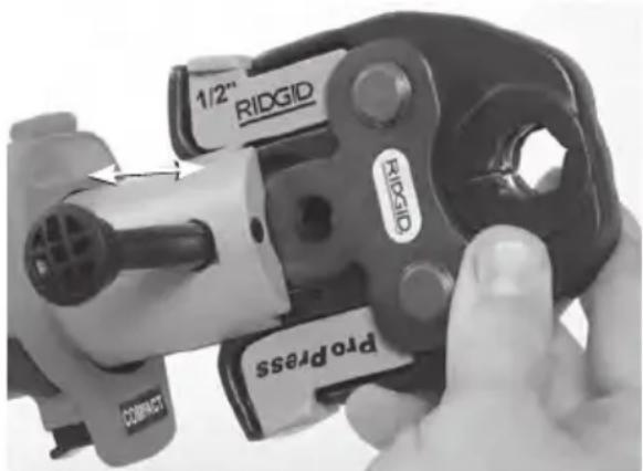 RIDGID RP 240 - Entfernen/Anbringen des Zubehörs - 1