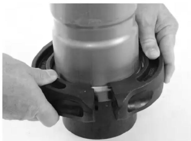RIDGID RP 342XL - Pressing A Fitting With Typical Actuator And Press Ring Set - 1