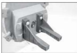 Hangar 9 P47D Thunderbolt 20cc - INSTALLATION VON STABILISATOR UND EITENRUDER - 46