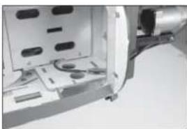 Hangar 9 P47D Thunderbolt 20cc - INSTALLATION VON STABILISATOR UND EITENRUDER - 53