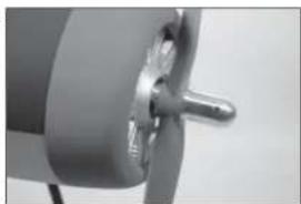 Hangar 9 P47D Thunderbolt 20cc - INSTALLATION VON STABILISATOR UND EITENRUDER - 78
