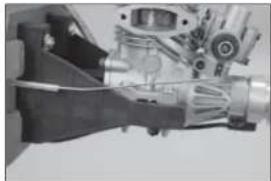 Hangar 9 P47D Thunderbolt 20cc - INSTALLATION DU MOTEUR À ESSENCE - 5