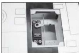 Hangar 9 P47D Thunderbolt 20cc - FLAP SERVO INSTALLATION - 8