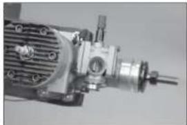 Hangar 9 P47D Thunderbolt 20cc - INSTALLAZIONE DEL SERBATOIO DEL RBURANTE - 1