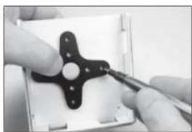 Hangar 9 P47D Thunderbolt 20cc - INSTALLATION VON STABILISATOR UND EITENRUDER - 26