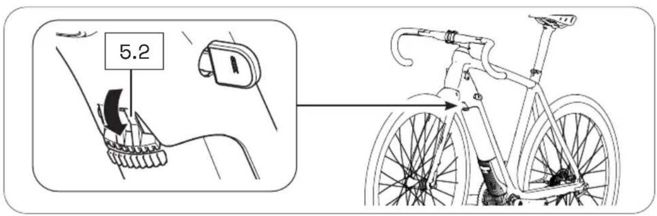 TREK Madone SLR Gen 6 - Inserting the drivepack into the e-bike - 2