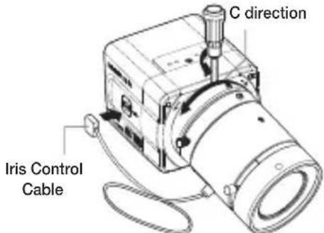 SAMSUNG SCCB1011P - Install the lens - 1