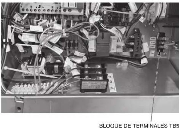 Hobart AM16SCBX - ESTE PROCEDIMIENTO DEBE SER REALIZADO ÚNICAMENTE POR UN ELECTRICISTA CUALIFICADO. - 1