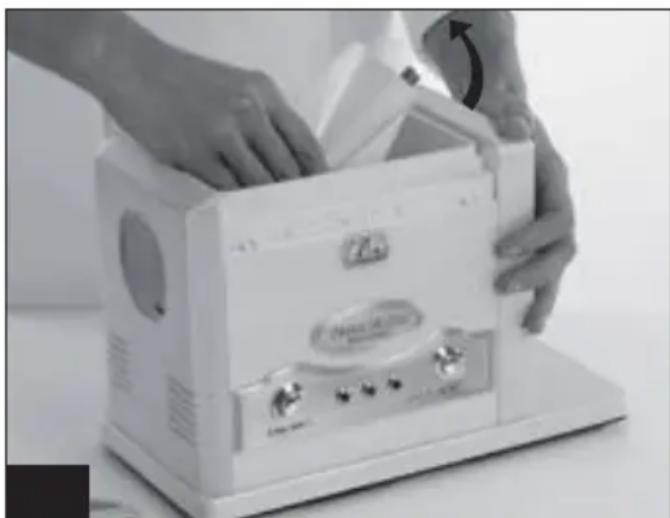 MARCATO Pasta Fresca - HOW TO MAKE PASTA SHEETS AND PASTA USING THE PASTA MIXER - 2