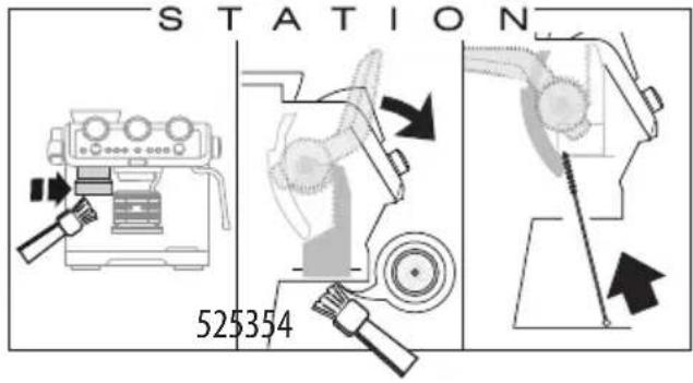 DELONGHI La Specialista Maestro EC9865M - Curățarea „Smart tamping station” - 1