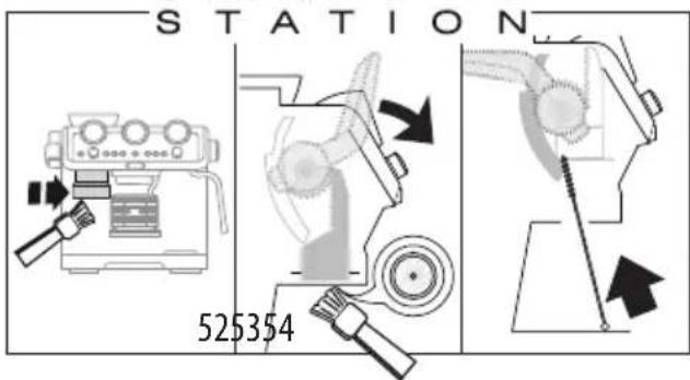 DELONGHI La Specialista Maestro EC9865M - Καθαρισμός των μύλων - 3
