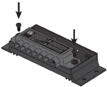 Morningstar SunSaver SS20L - Schritt 5: Montage der Klemmenblende - 5