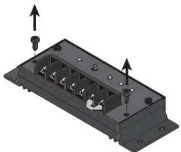 Morningstar SunSaver SS20L - Étape 5: Installer le couvercle de la borne - 1