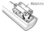 DENON AVPA1HDCI(A) - Insertion des piles - 4