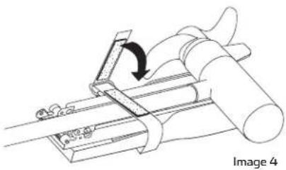 Minn Kota Maxxum - INSTALLATION OF THE HOLD DOWN STRAP - 1