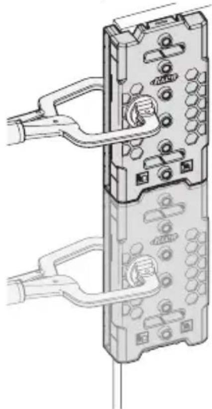 Kreg Shelf Pin Jig - Sujetar la plantilla - 1
