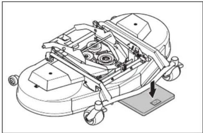HUSQVARNA P 524X EFI - Bodemdruk van maaidek controleren en aanpassen - 1