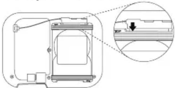 EZVIZ X3 - Die Festplatte einbauen - 1