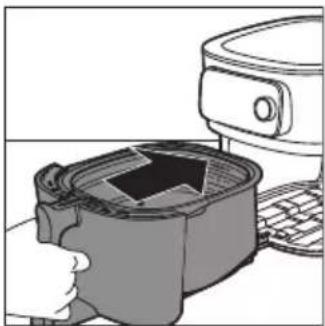 PHILIPS Airfryer XXL Connected HD9875 - Wkładanie wyjmowanego dna z siateczką - 5