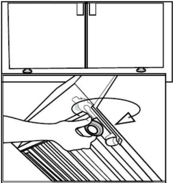 BEKO GNE134626ZX - 3.3\* Adjusting the feet - 1