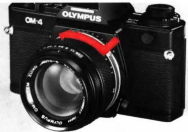 OLYMPUS OM4 - Prises de vues avec les piles epuissées Cómo disparar cuando están gastadas las pilas - 2