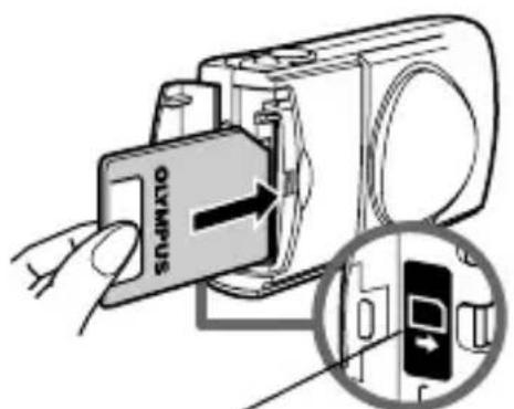 OLYMPUS Camedia C2 Zoom - Die Kartenfachabdeckung so schließen, dass ein Klick zu hören ist. - 1