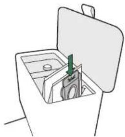 IROBOT Roomba j6+ - Replacing the Bag - 4