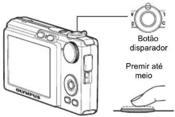 OLYMPUS FE220 - a. Segurar a câmara - 2