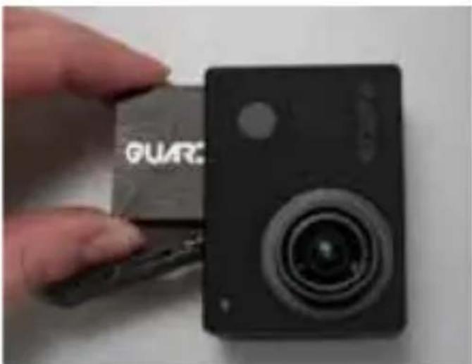 Guardo Action Cam 4 - EINSETZEN DES AKKUS - 1