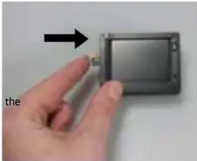 Guardo Action Cam 4 - PLACE MICRO SD CARD - 1