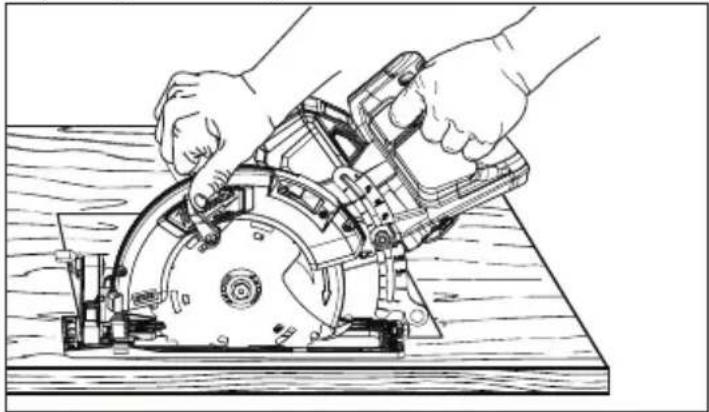 MILWAUKEE M18 Fuel 2830-21 - Pocket Cutting - 2