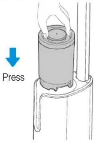 MIDEA X8 - Fresh water tank filling - 3