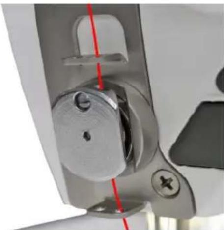Dürkopp Adler D869 e-con - Sur les machines avec pince-fil (en option) - 1