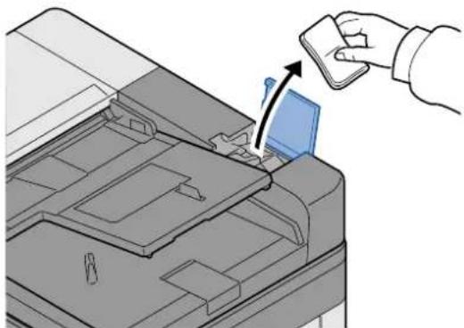 OLIVETTI d-Copia 255MF - Retirer le chiffon de nettoyage. - 1