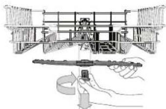 INDESIT D2I HL326 - CLEANING THE SPRAY ARMS - 1