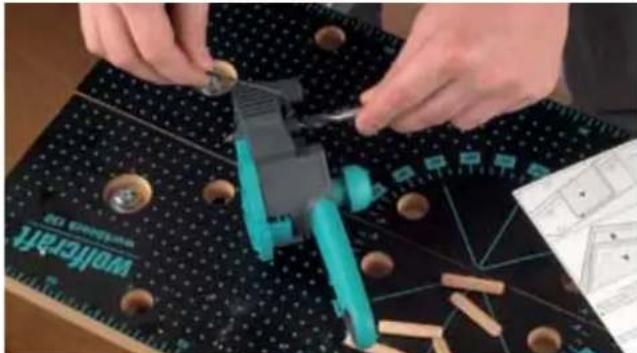 WOLFCRAFT 4642 - L'assemblage d'angle : le perçage de la joue latérale sur chant avec guide - 1