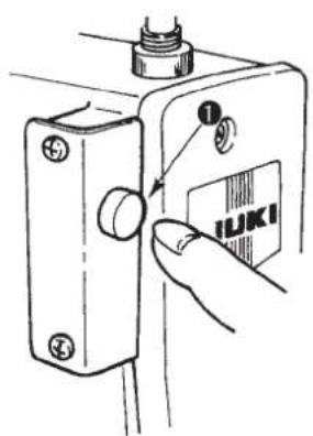 JUKI LK-1930 - Comment arretera temporairement la machine / Modo de parar temporale la maquina de coser / Come arrestare la macchina per cucire temporaneamente - 1