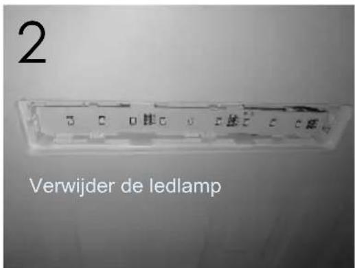 THOMSON THD421NFSL - Alvorens uw apparaat weg te gooien, maak de ledlamp los van uw apparaat. - 2