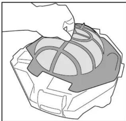 BWT myPool BC200+ - EMPTYING THE DEBRIS COMPARTMENT - 3