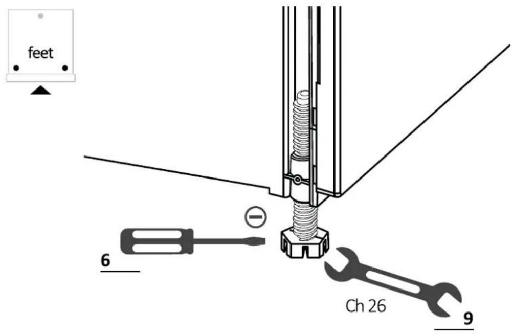 HOOVER HI 4E7L0S-80 - Réglage de la hauteur des pieds avant - 1