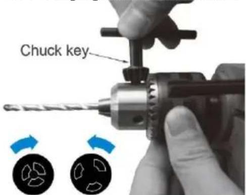 PowerPlus POWX0260 - Changing drill or screwdriver bit - 1