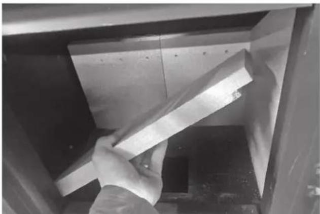 JUSTUS Bavaria III - Démontage de l'habillage foyer et nettoyage des canaux de circulation de fumées - 3
