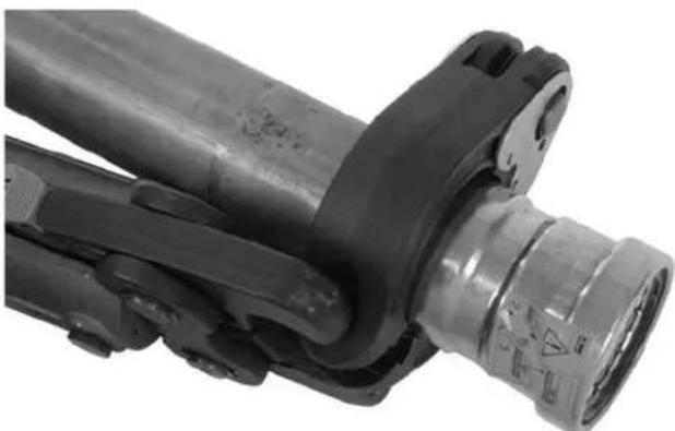 RIDGID ProPress V2 - Pressing the Connection with a Ring and Actuator - 5