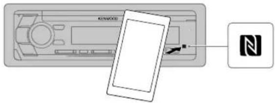 KENWOOD KMR-D768BT - Faites la connexion avec un périphérique distant avec Une seule touche (NFC) - 1