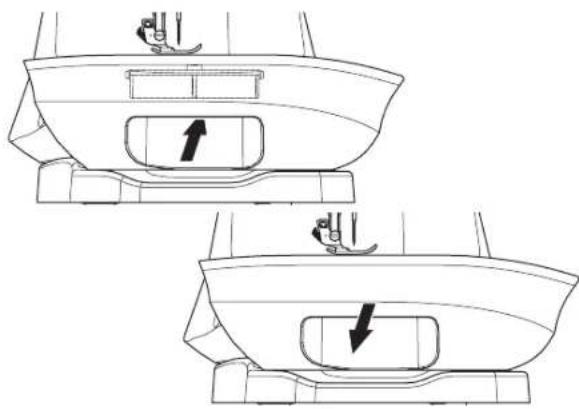 SINGER C440Q - Enlevez le support du pied presseur - 1