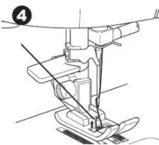 SINGER C440Q - Insertando la Bobina - 7