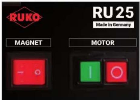RUKO RU25 - Die Bohrmaschine ein- und ausschalten - 1