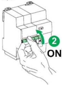 SCHNEIDER EVlink Parking EVF2S7P02R - Left-hand socket functions / Fonctionnalités de la prise de gauche - 5